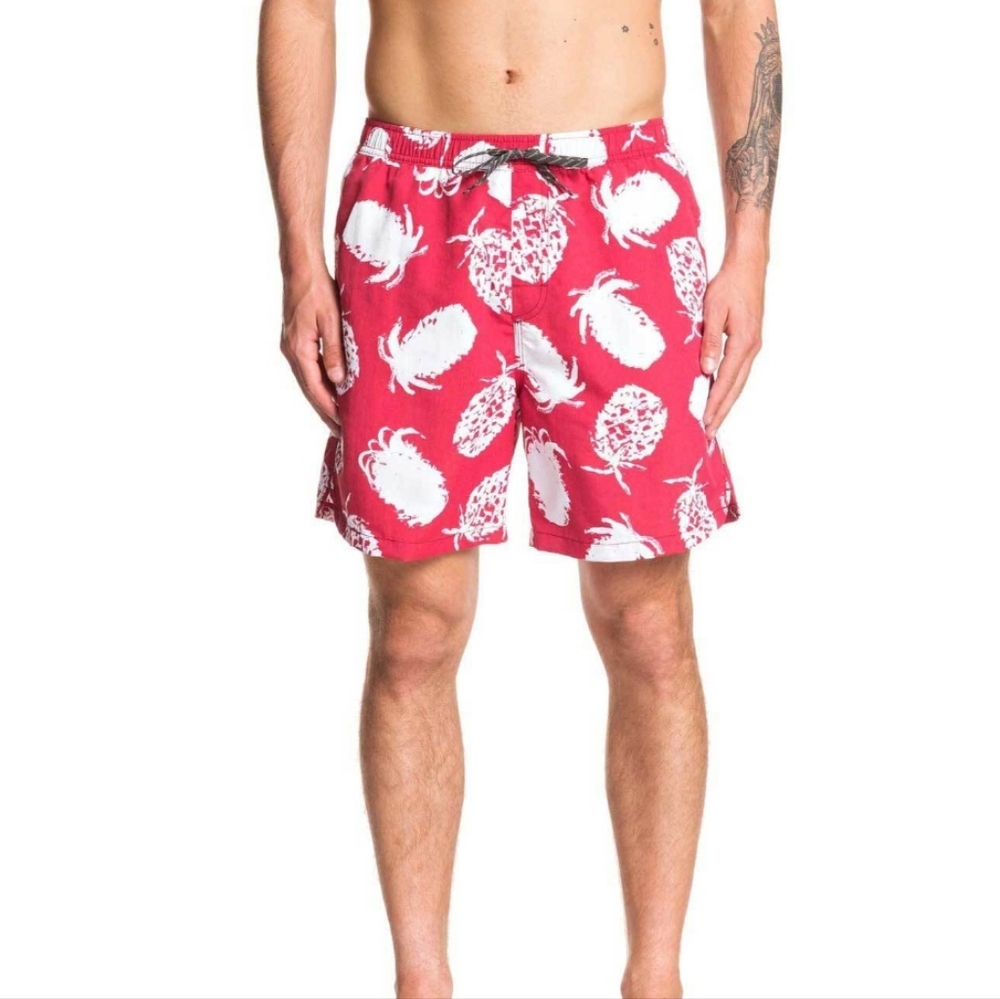 QUICKSILVER NWT Waterman red pineapple swim trunks board shorts Large lined